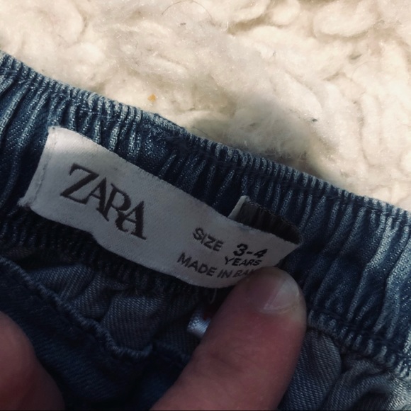 SOLD Zara Toddler Girls Denim Jean Twirl Skirt - Picture 2 of 2